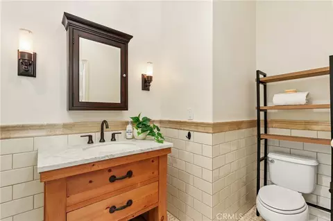 Bath - 31 Roycroft, Irvine, CA 92620 photo 1 of 4