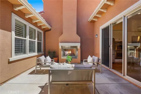 Exterior - 31 Roycroft, Irvine, CA 92620 photo 5 of 6
