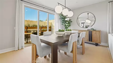 Dining - 644 Guy Turner Dr, Camarillo, CA 93010 photo 1 of 3