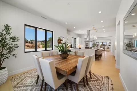 Dining - 2027 Via Monserate, Fallbrook, CA 92028 photo 5 of 5