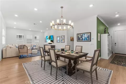 Dining - 151 Sash, Irvine, CA 92618 photo 3 of 3
