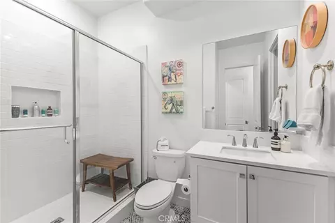 Bath - 151 Sash, Irvine, CA 92618 photo 3 of 5
