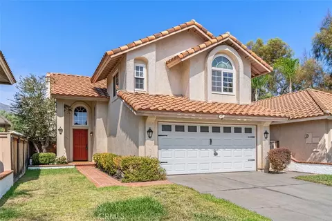 18 Las Piedras, Rancho Santa Margarita, CA 92688