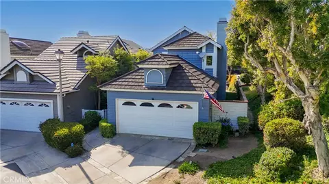 9 Pawtucket Ln, Laguna Niguel, CA 92677