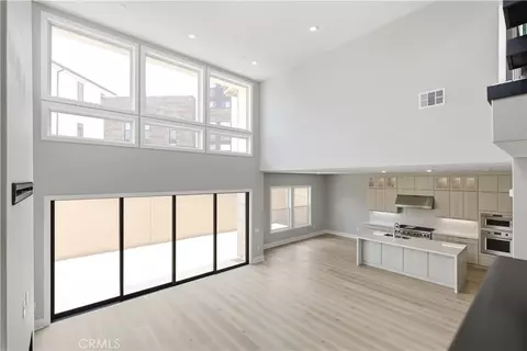 Living - 156 Apron, Irvine, CA 92618 photo 4 of 10