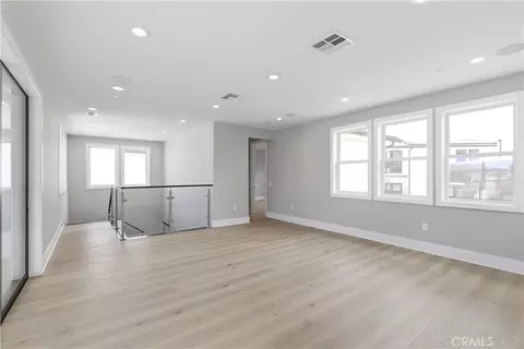 Living - 156 Apron, Irvine, CA 92618 photo 8 of 10