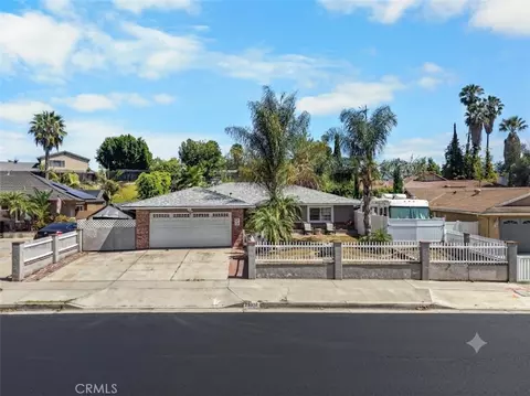 25312 Costeau, Laguna Hills, CA 92653