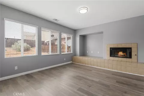 Living - 13239 Placentia St, Hesperia, CA 92344 photo 4 of 5