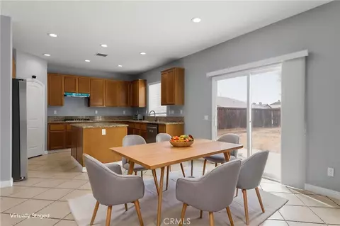 Dining - 13239 Placentia St, Hesperia, CA 92344 photo 1 of 1
