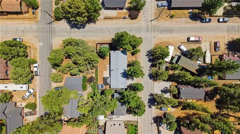View/Area - 2099 4th Ln, Big Bear City, CA 92314 photo 2 of 2