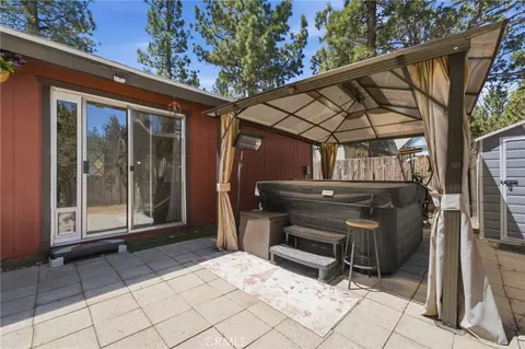 Exterior - 2099 4th Ln, Big Bear City, CA 92314 photo 3 of 7
