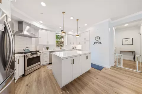 Kitchen - 111 Chantilly, Irvine, CA 92620 photo 3 of 7
