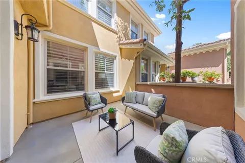 Exterior - 111 Chantilly, Irvine, CA 92620 photo 5 of 11