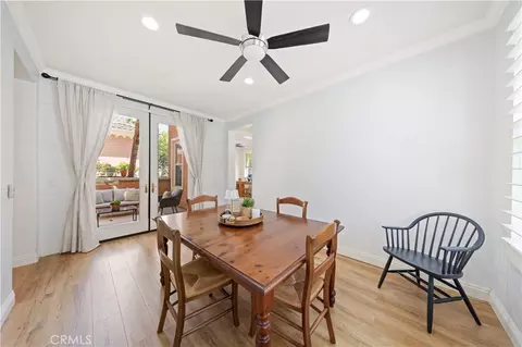 Dining - 111 Chantilly, Irvine, CA 92620 photo 3 of 4