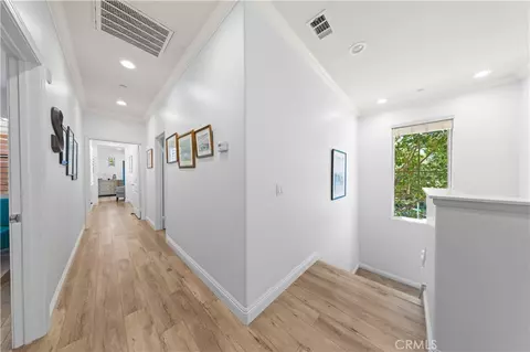 Entry Way - 111 Chantilly, Irvine, CA 92620 photo 8 of 9