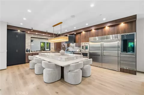 4842 Fulton Ave, Sherman Oaks, CA 91423