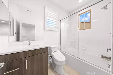Bath - 57 Lowland, Irvine, CA 92602 photo 6 of 7