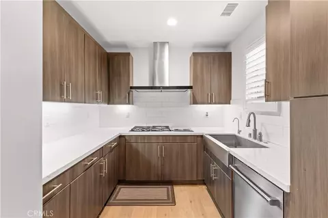 Kitchen - 57 Lowland, Irvine, CA 92602 photo 4 of 4