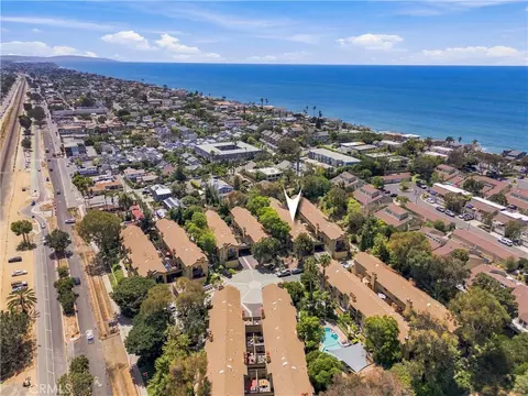 View/Area - 1680 N Coast Highway 101 #36, Encinitas, CA 92024 photo 2 of 4