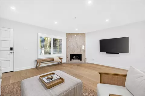 Living - 1680 N Coast Highway 101 #36, Encinitas, CA 92024 photo 1 of 5