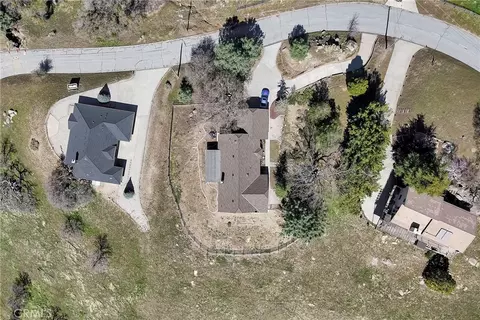View/Area - 27100 Barkes, Tehachapi, CA 93561 photo 1 of 4