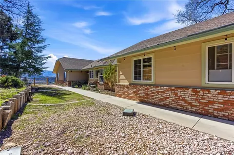 Exterior - 27100 Barkes, Tehachapi, CA 93561 photo 4 of 13