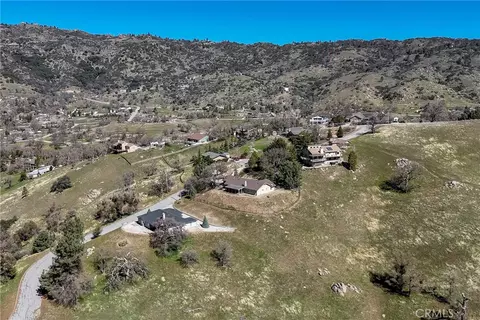 View/Area - 27100 Barkes, Tehachapi, CA 93561 photo 4 of 4