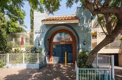 Exterior - 550 Orange #421, Long Beach, CA 90802 photo 1 of 4