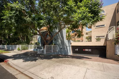 Exterior - 550 Orange #421, Long Beach, CA 90802 photo 2 of 4