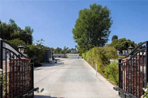 Exterior - 10903 Meads, Orange, CA 92869 photo 15 of 21