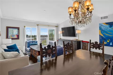 2127 Avenida Espada #210, San Clemente, CA 92673