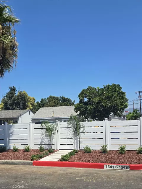 15417 Tuba St, Mission Hills, CA 91345