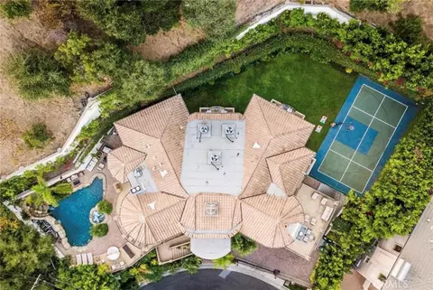 1441 Robmar Dr, Beverly Hills, CA 90210
