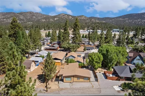 View/Area - 765 W Big Bear Blvd, Big Bear City, CA 92314 photo 2 of 5