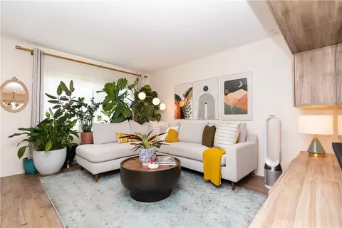 Living - 659 E Lee, Azusa, CA 91702 photo 3 of 5