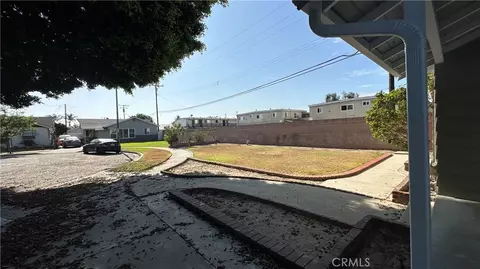 Exterior - 6651 Coronado, Long Beach, CA 90805 photo 14 of 22