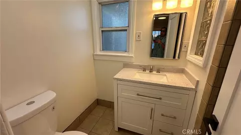 Bath - 6651 Coronado, Long Beach, CA 90805 photo 3 of 3