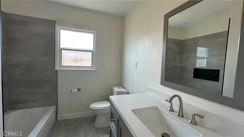 Bath - 6651 Coronado, Long Beach, CA 90805 photo 1 of 3