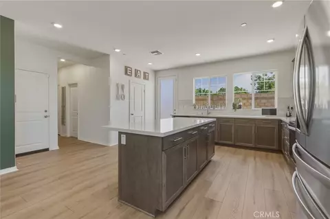 Entry Way - 2684 E Towhee, Ontario, CA 91761 photo 6 of 8