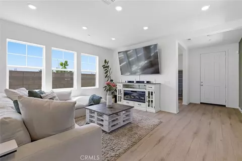 Entry Way - 2684 E Towhee, Ontario, CA 91761 photo 1 of 8