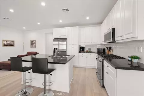 Kitchen - 51575 Ponderosa Dr, Indio, CA 92201 photo 1 of 4