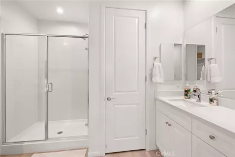 Bath - 51575 Ponderosa Dr, Indio, CA 92201 photo 2 of 2