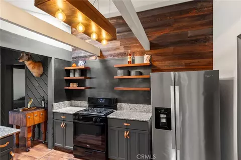 Kitchen - 23541 Old Wagon, Escondido, CA 92027 photo 1 of 3