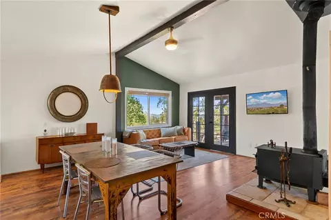 Dining - 23541 Old Wagon, Escondido, CA 92027 photo 1 of 3
