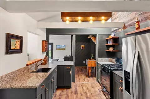 Kitchen - 23541 Old Wagon, Escondido, CA 92027 photo 2 of 3