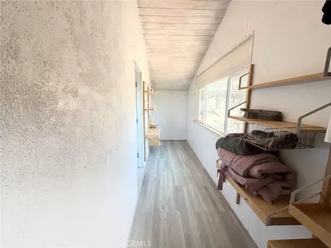 Entry Way - 23541 Old Wagon, Escondido, CA 92027 photo 1 of 2