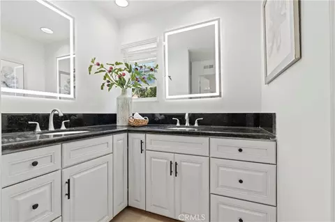 Bath - 900 Fall Creek Ct, Walnut, CA 91789 photo 1 of 1