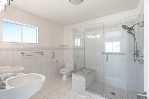 Bath - 14902 Dahlquist, Irvine, CA 92604 photo 2 of 5