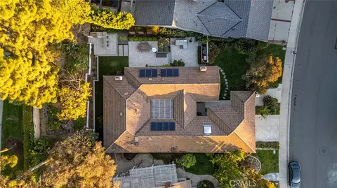 View/Area - 17 Rippling Strm, Irvine, CA 92603 photo 4 of 8