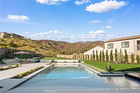 Exterior - 18472 Boulder Blf, Silverado, CA 92676 photo 13 of 23